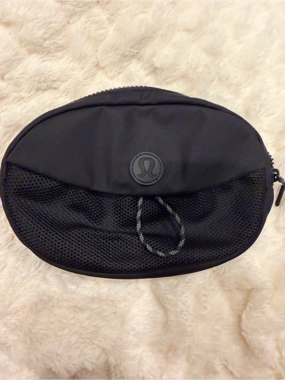 lululemon athletica Black Zip Pouch - Picture 7 of 8